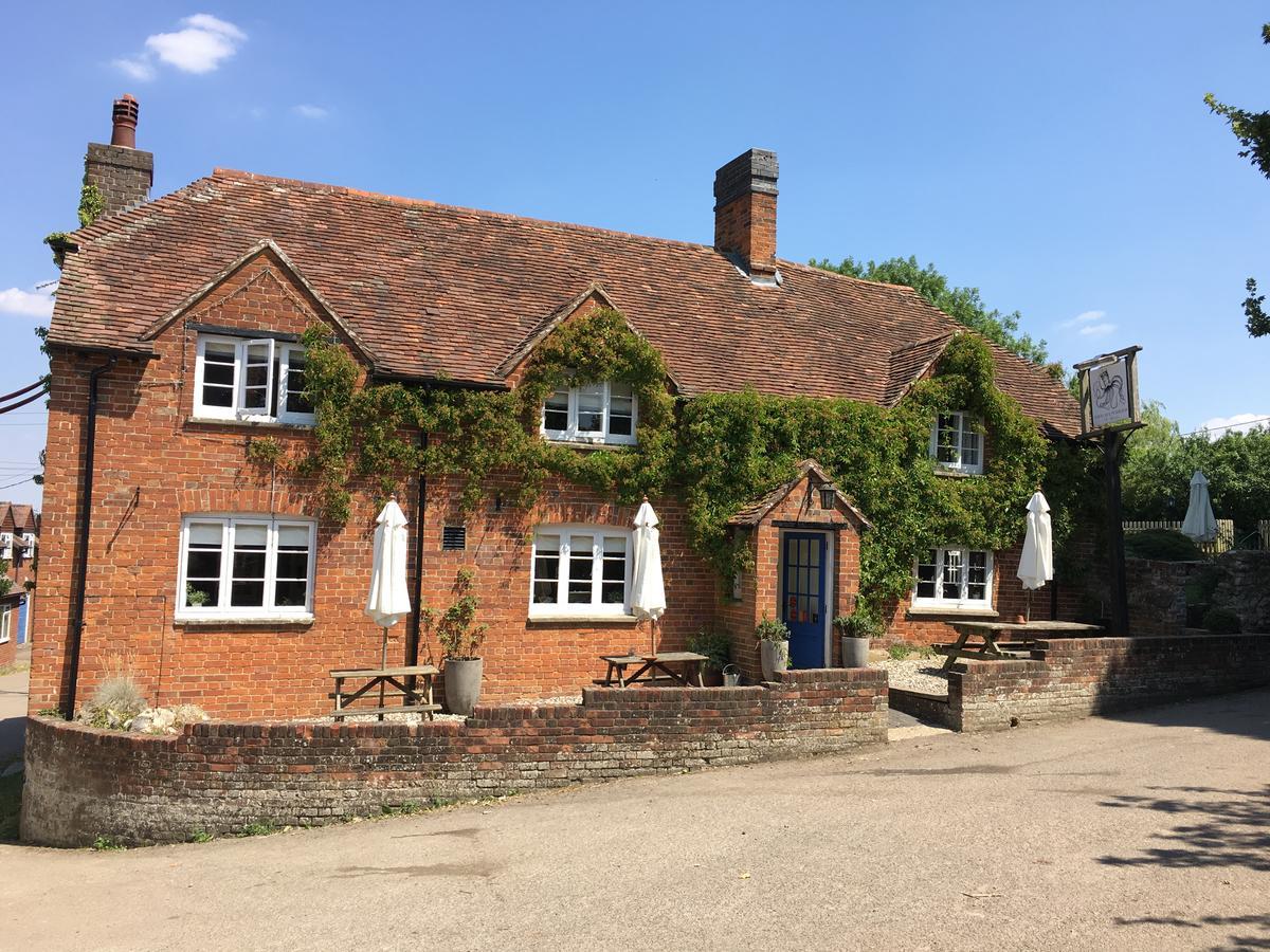 The Hundred Of Ashendon Bed & Breakfast Waddesdon Exterior photo